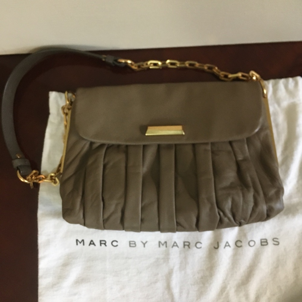 🎉HOST PICK🎉 MARC JACOBS shoulder bag.